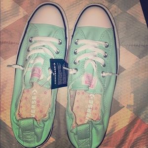 Brand NIB size 9 Women’s Converse Shoes
